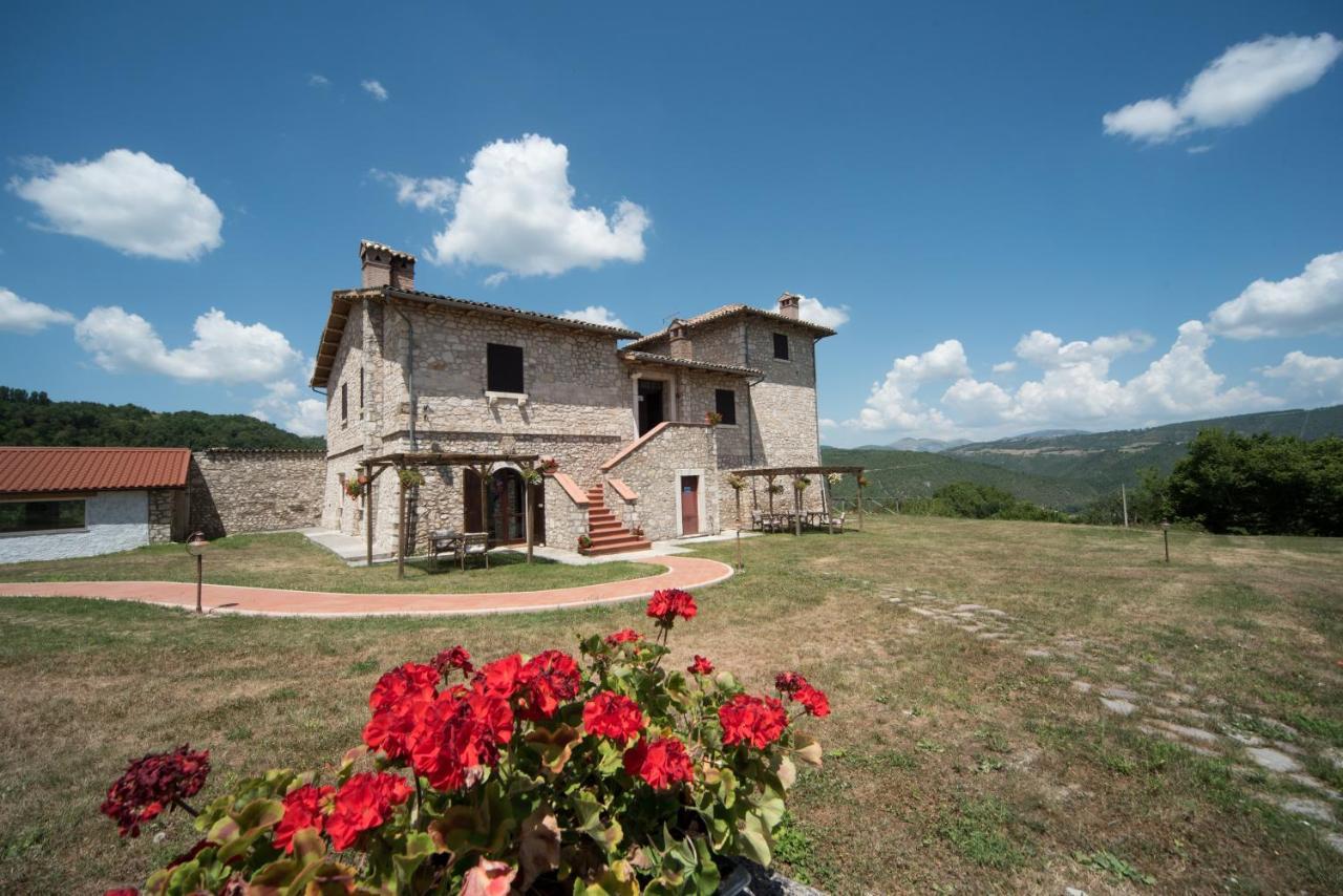 Agriturismo La Commenda-Adults Only Cascia Exterior foto